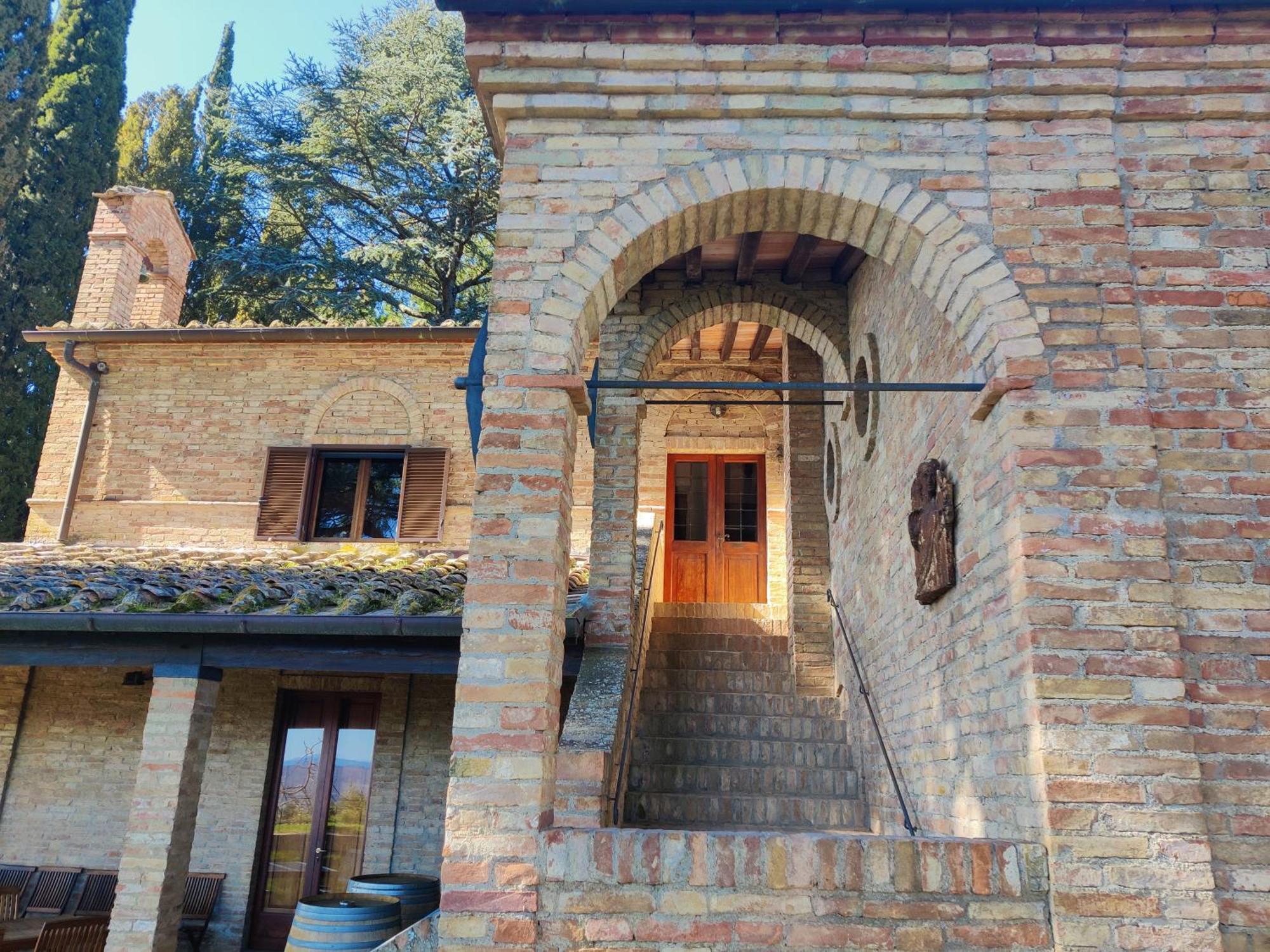 Borgo La Torre Alle Tolfe 锡耶纳 外观 照片